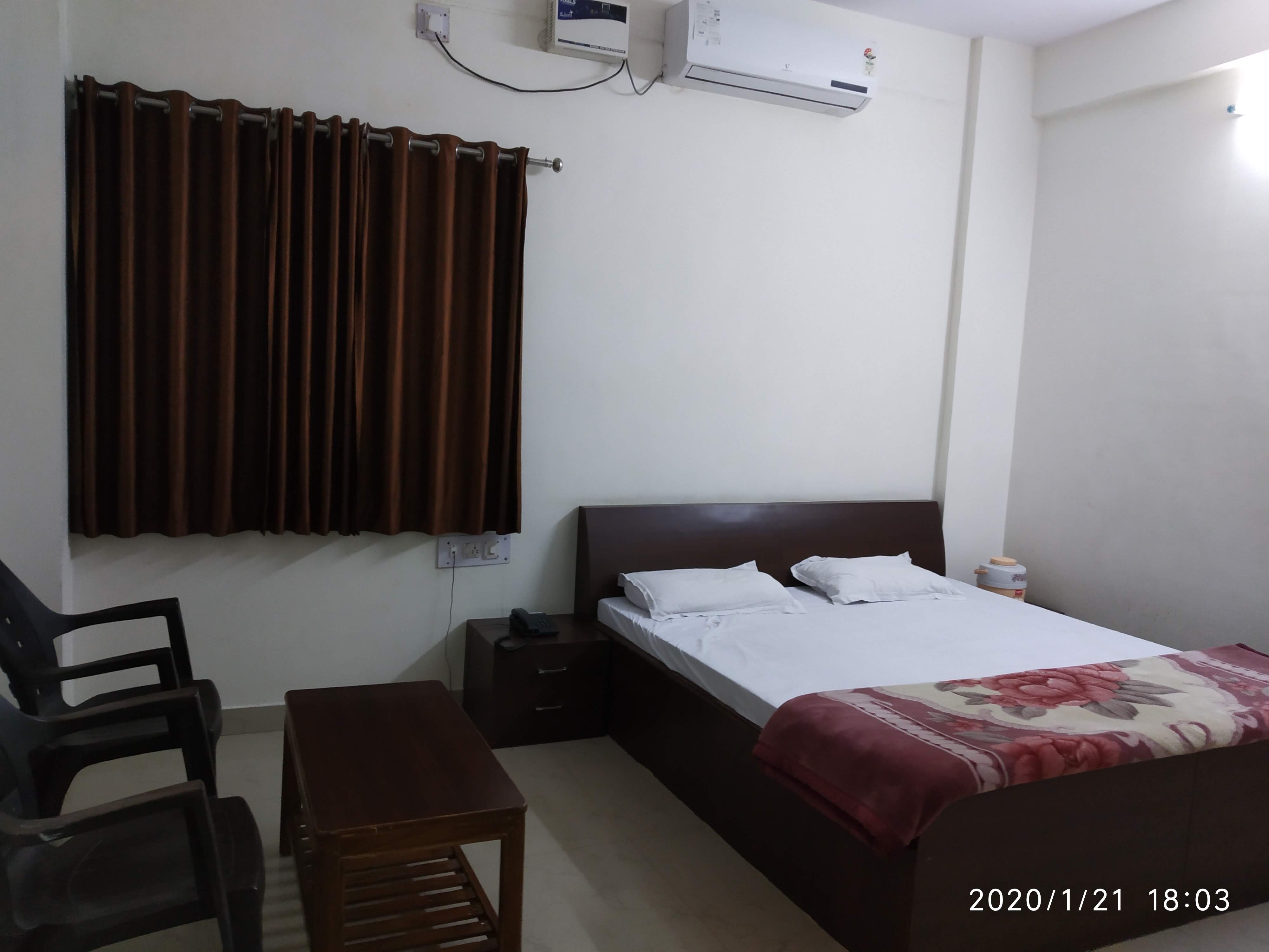 204 स्टेर्न्डड रूम